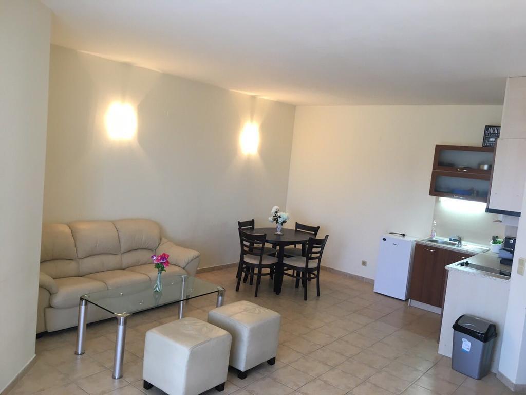 Paradise Green Park Apartment Golden Sands Eksteriør billede